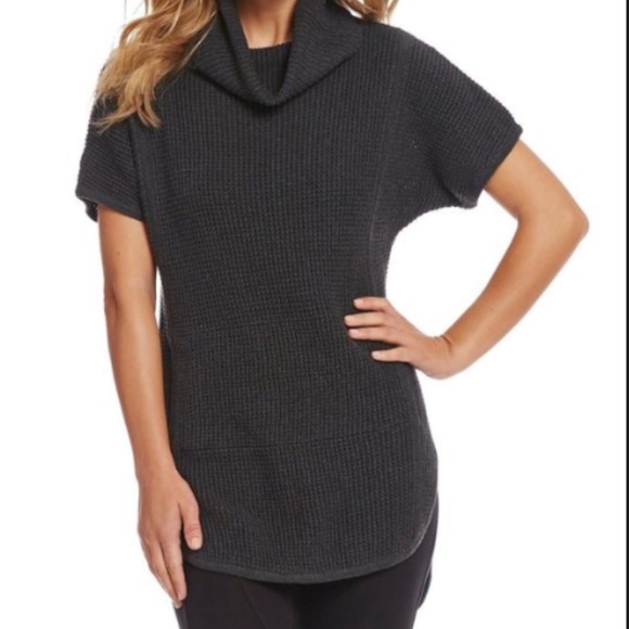 UGG sweater - Picture 1 of 7